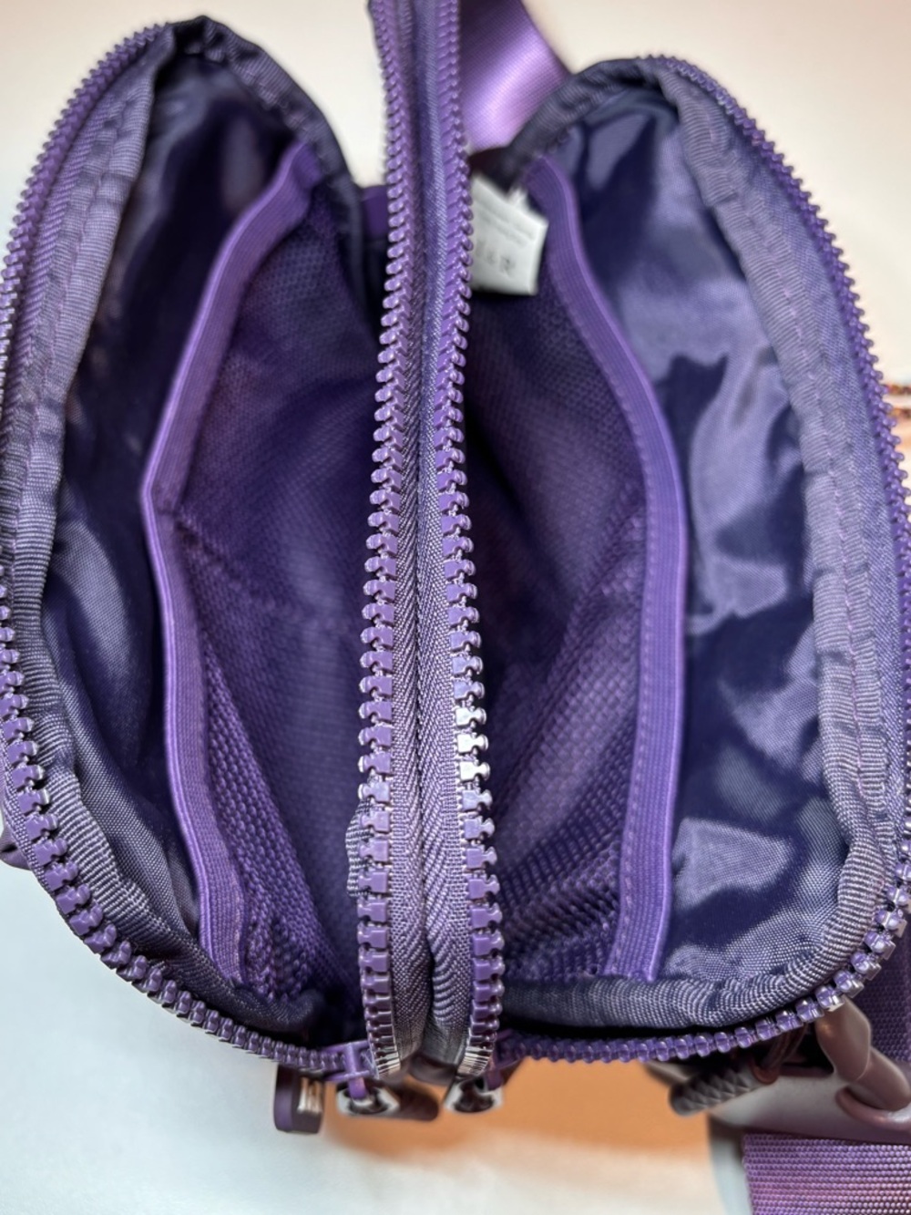 Iris and Rainbow Multi Pocket Crossbody - Picture 6 of 7